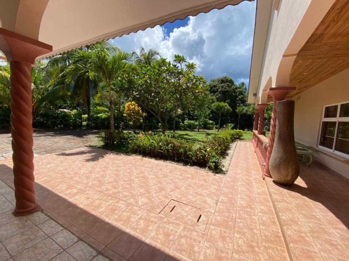 Bayview Villas Seychelles Anse Boileau Buitenkant foto